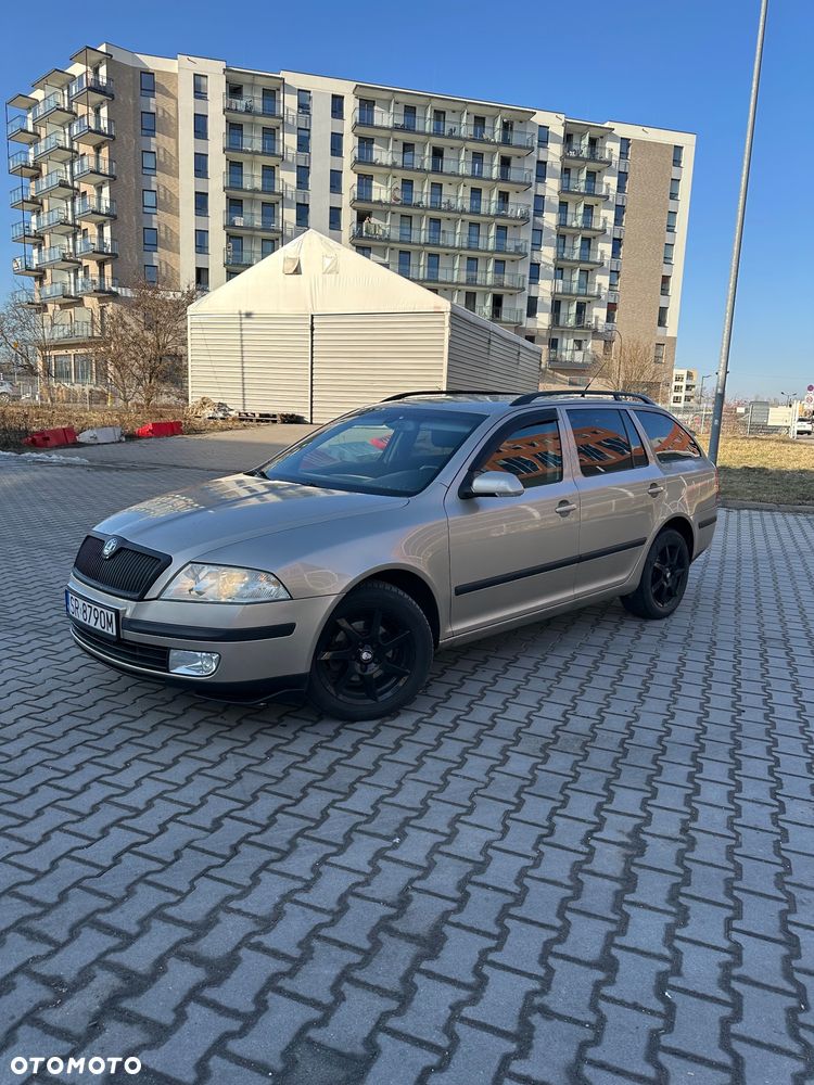 Skoda Octavia 1.6 FSI Elegance - 20