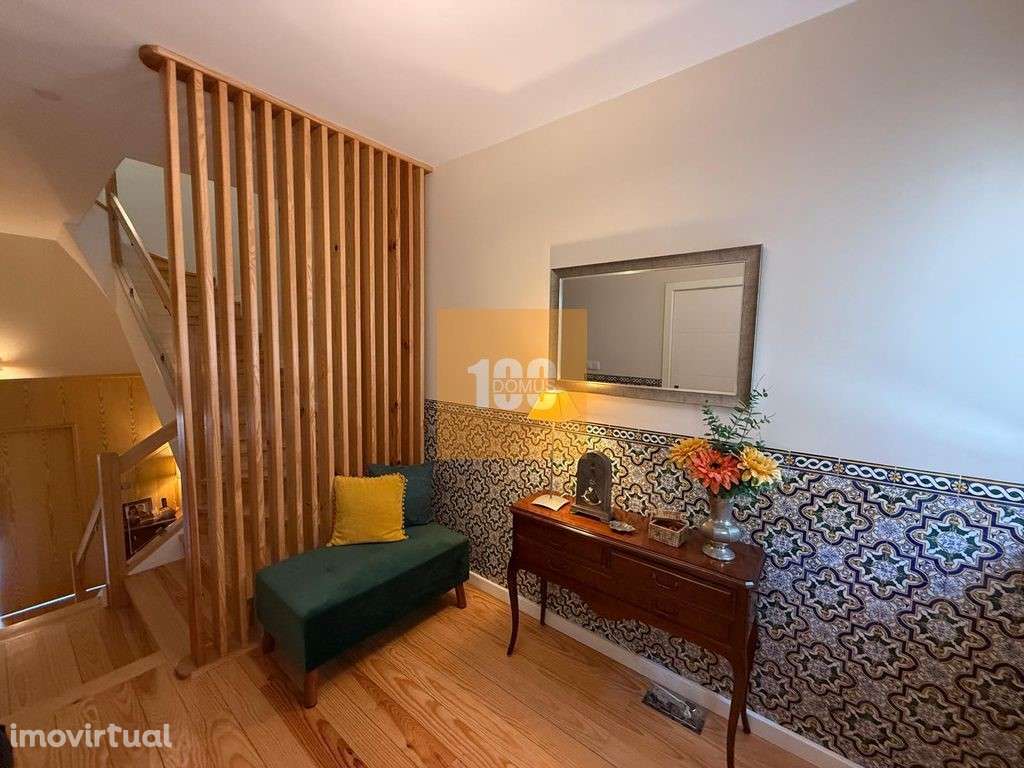 Moradia T3 com jardim, varanda e garagem em Cedofeita - Grande imagem: 4/29