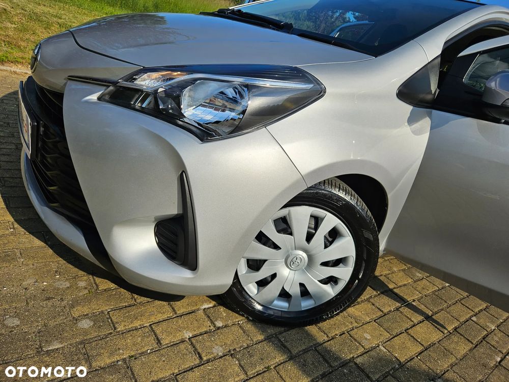 Toyota Yaris 1.0 Active EU6 - 35