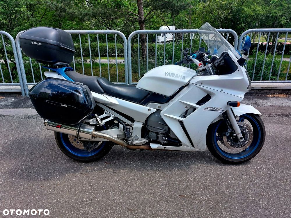 Yamaha FJR - 2