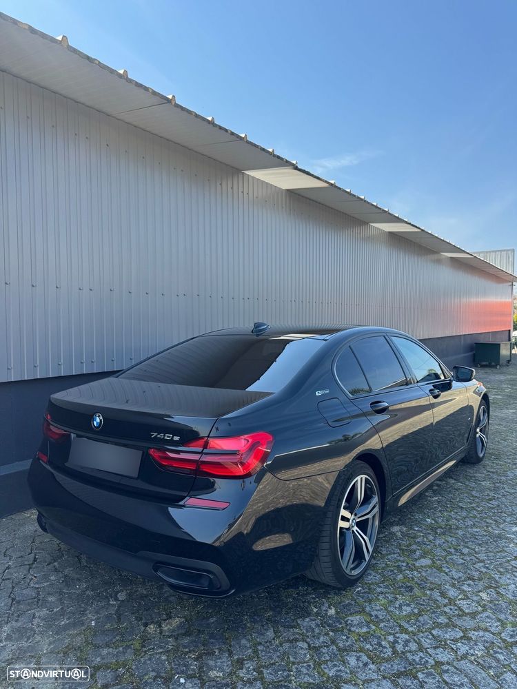 BMW 740 - 4