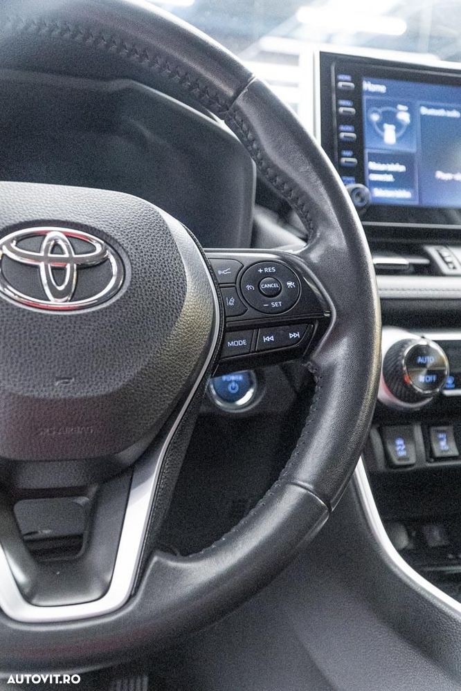 Toyota RAV4 2.5 VVT-iE 4x4 Luxury - 25