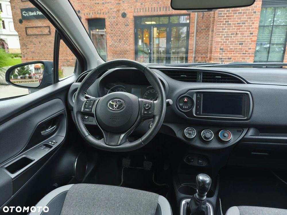 Toyota Yaris 1.5 20th Anniversary - 18