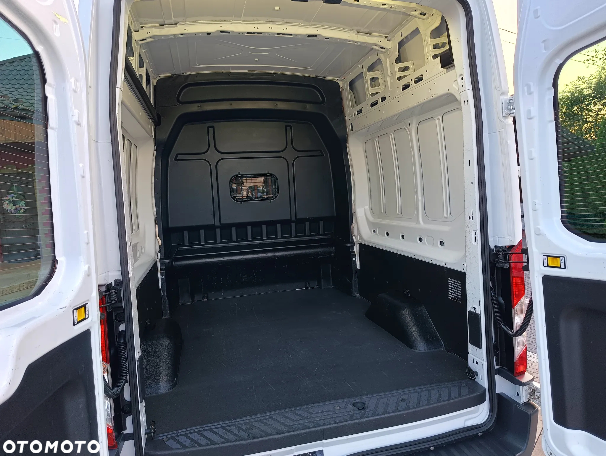 Ford Transit - 36