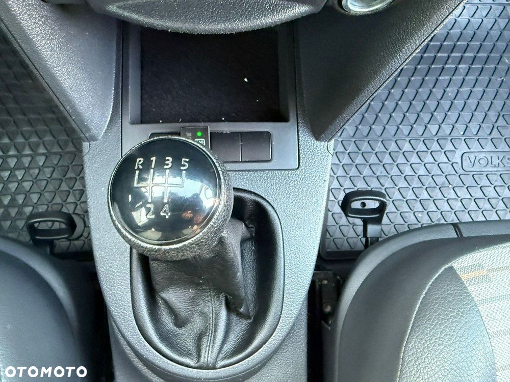 Volkswagen Caddy - 22