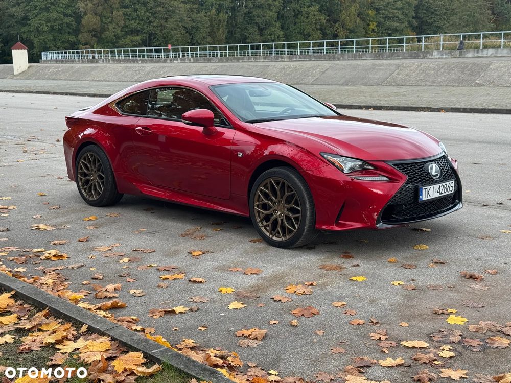 Lexus RC - 18