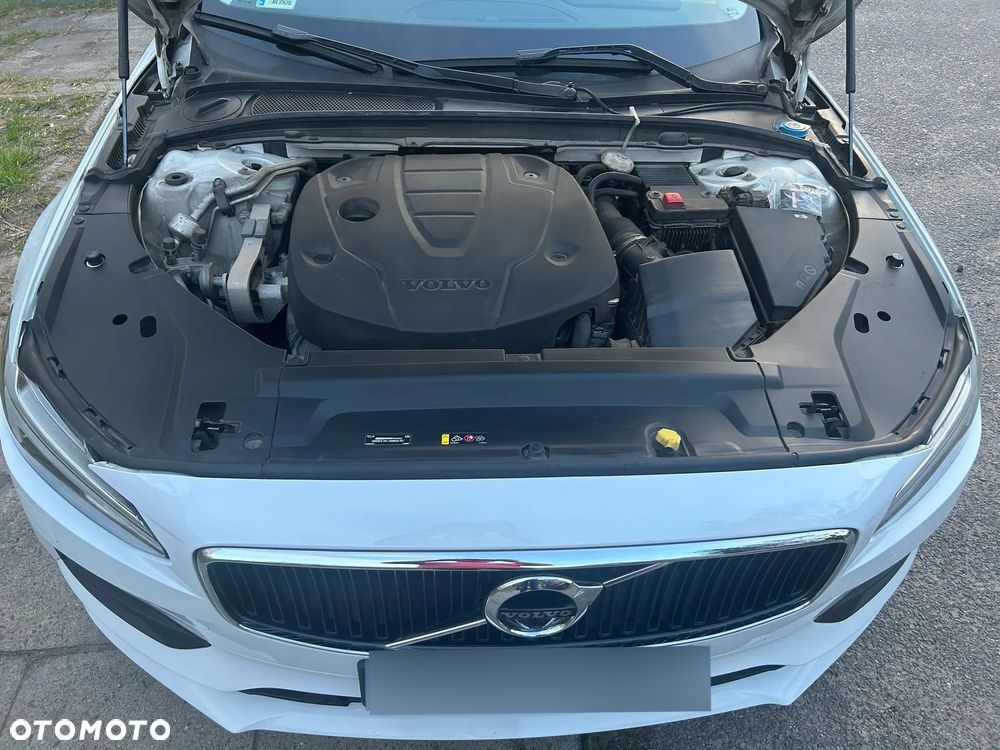 Volvo S90 D4 SCR Momentum Pro - 6