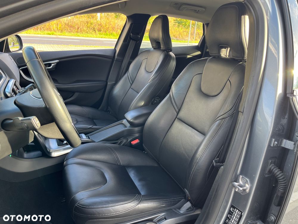 Volvo V40 T3 Drive-E Inscription - 11