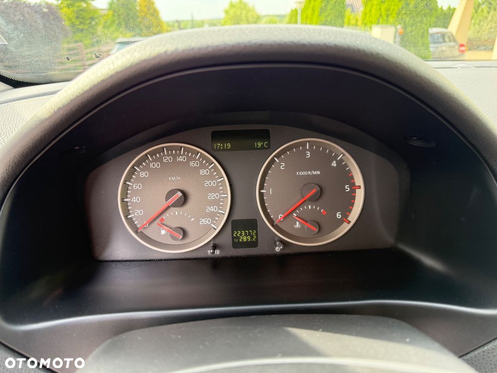Volvo C30 2.0D - 23