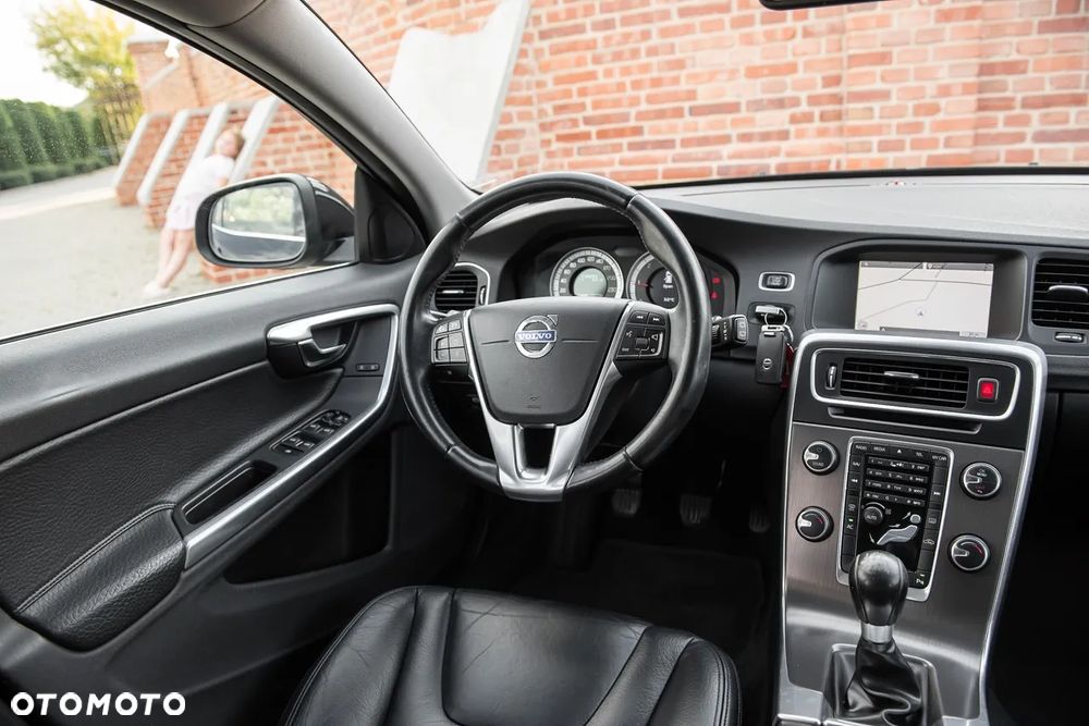 Volvo V60 - 25