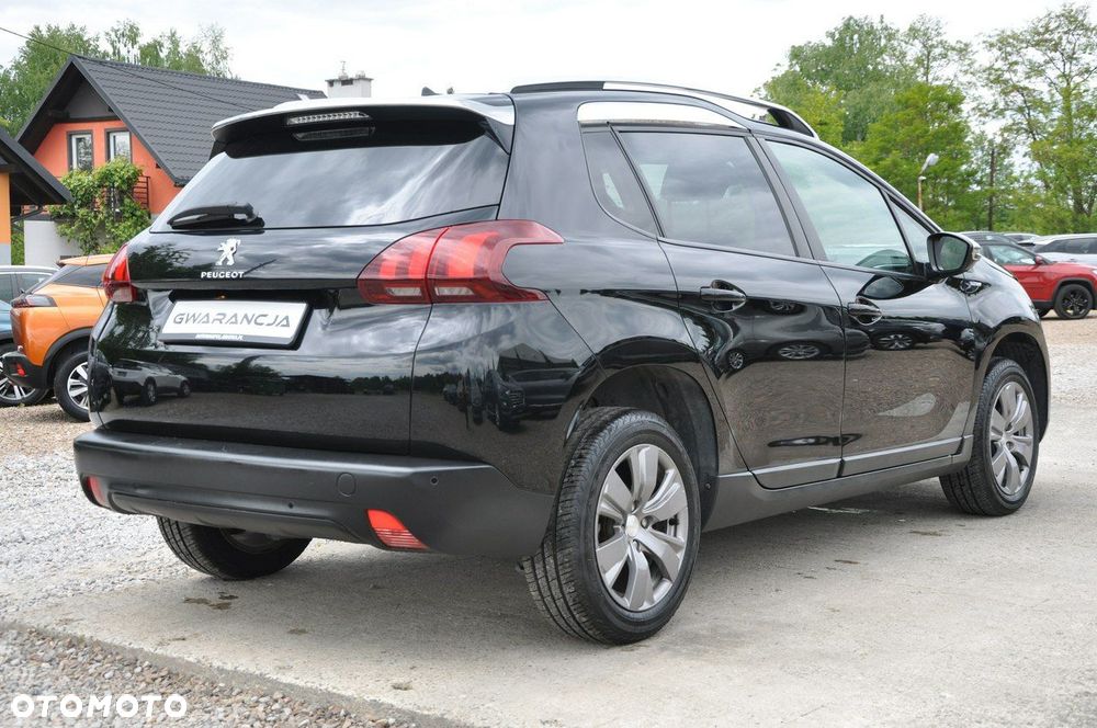 Peugeot 2008 1.2 Pure Tech Style - 8
