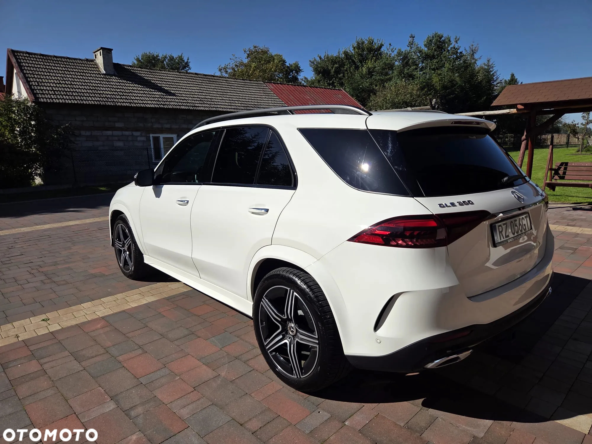 Mercedes-Benz GLE 450 4Matic 9G-TRONIC AMG Line - 3