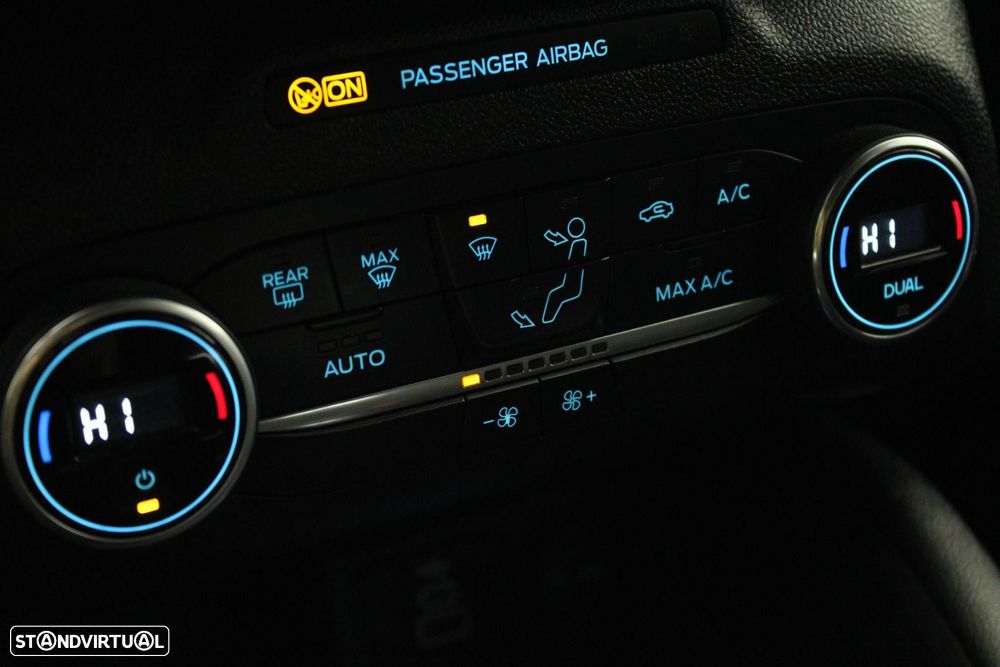 Ford Kuga 1.5 EcoBoost ST-Line - 24