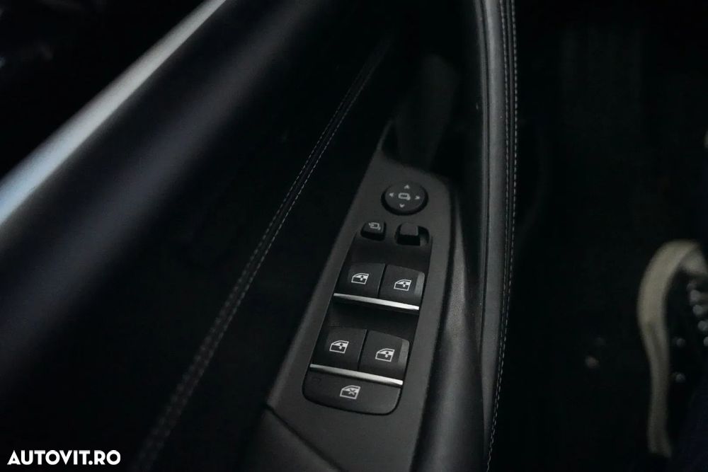 BMW Seria 5 540i xDrive AT - 16