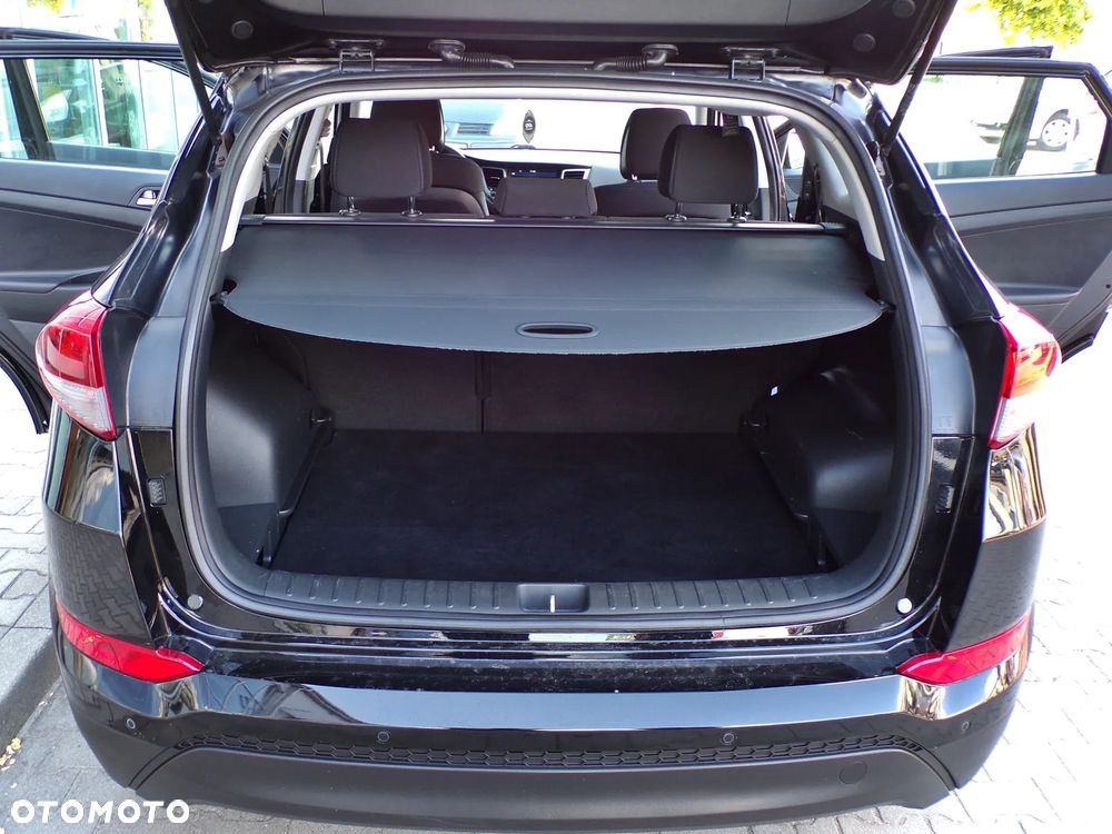 Hyundai Tucson blue 1.7 CRDi 2WD Classic - 30