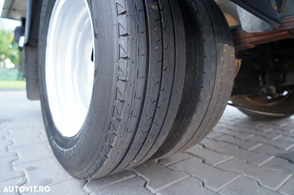 Iveco DAILY 35-130 / FRIGIDER / UNITATE THERMO KING / DHOLLANDIA LIFT / AUTOMAT / IMPORTAT - 23