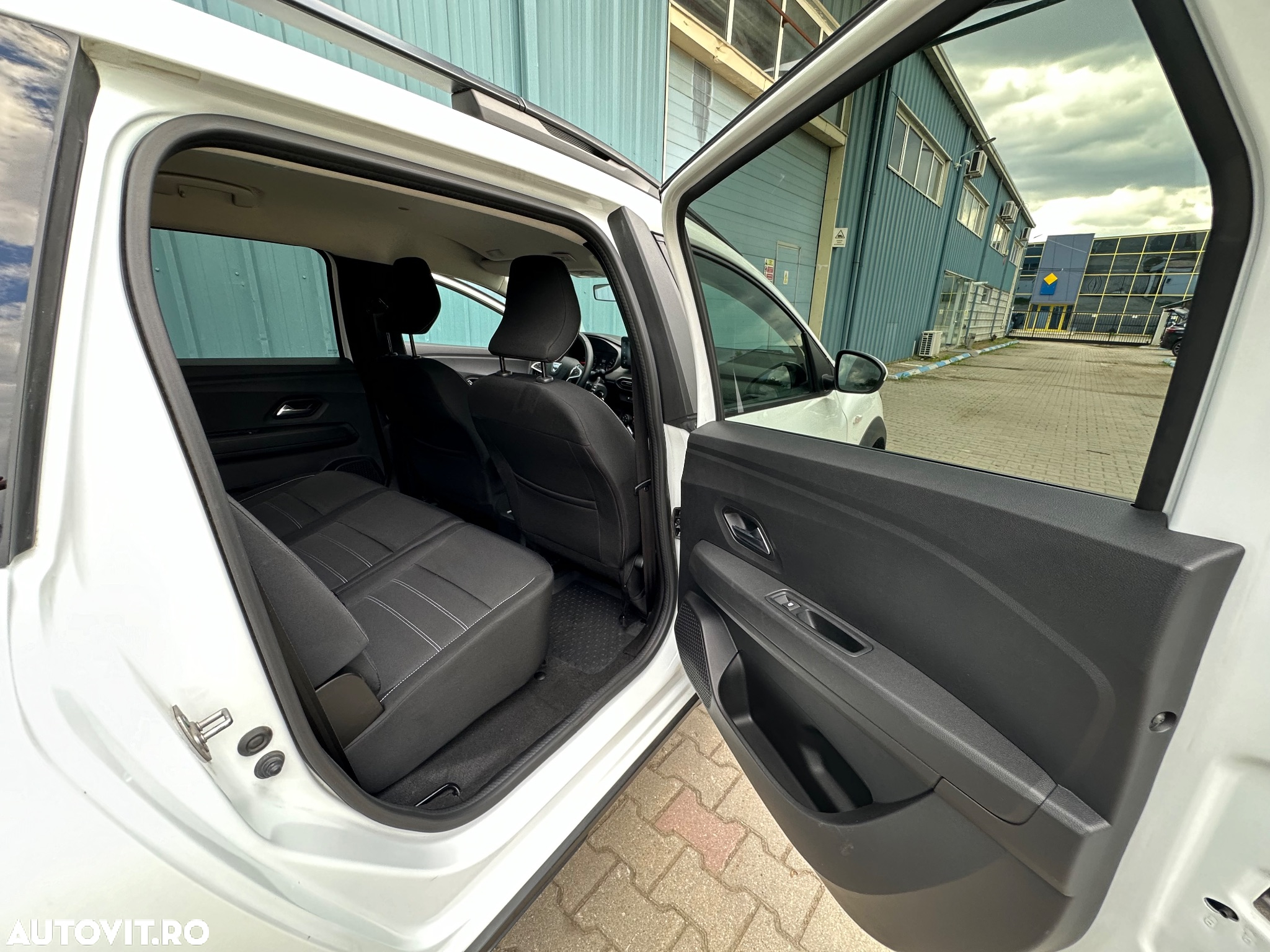 Dacia Jogger 5 locuri TCe 110 Essential - 20