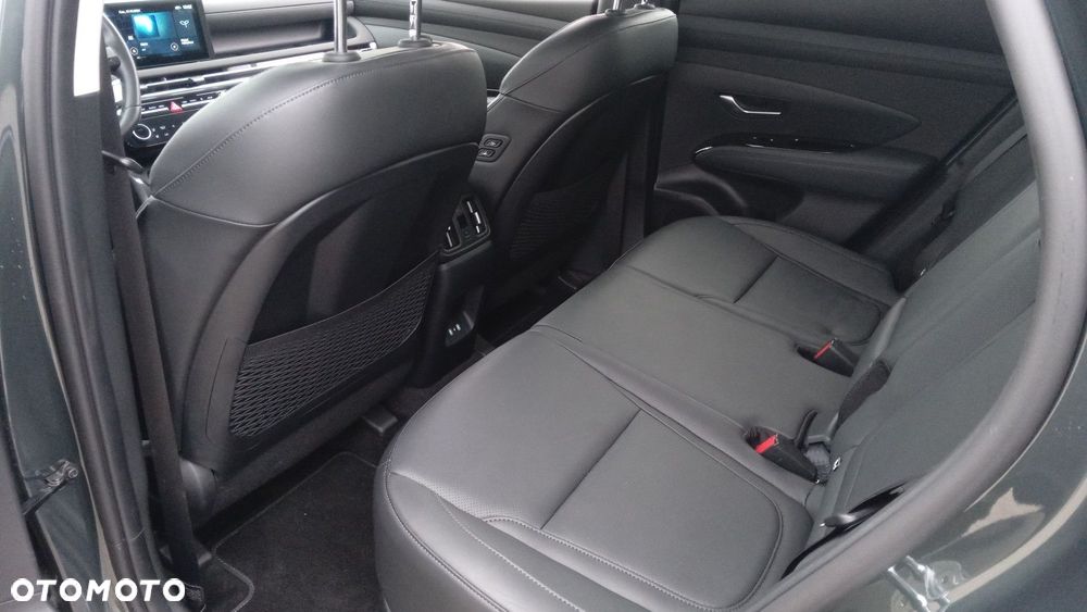 Hyundai Tucson - 25