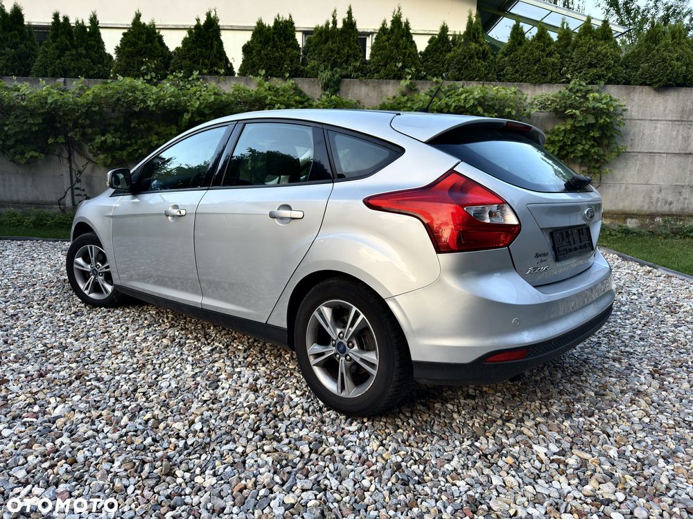 Ford Focus 1.0 EcoBoost Trend - 9