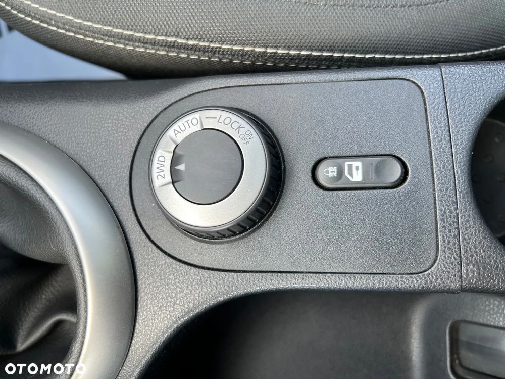 Nissan Qashqai 2.0 4x4 Acenta - 13