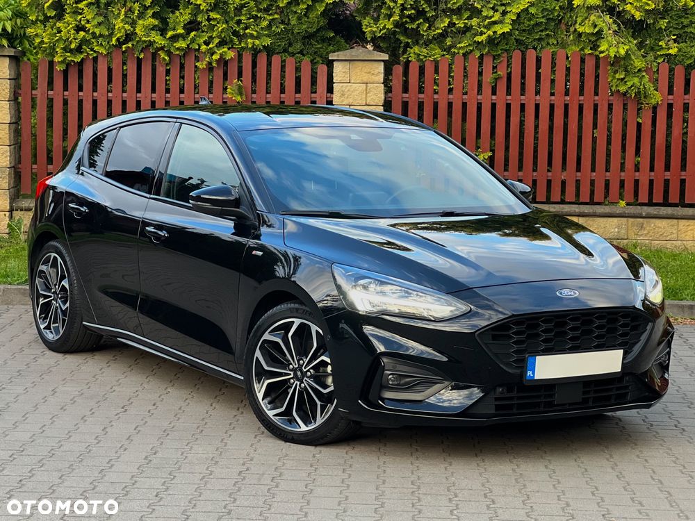 Ford Focus 1.5 EcoBoost ST-Line - 1