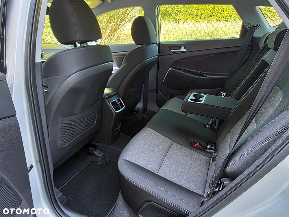 Hyundai Tucson blue 1.6 GDi 2WD Passion - 27
