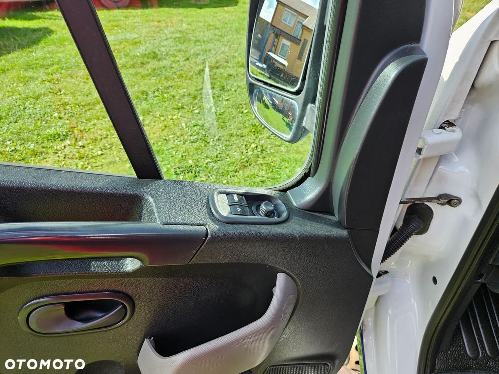 Renault Master - 9