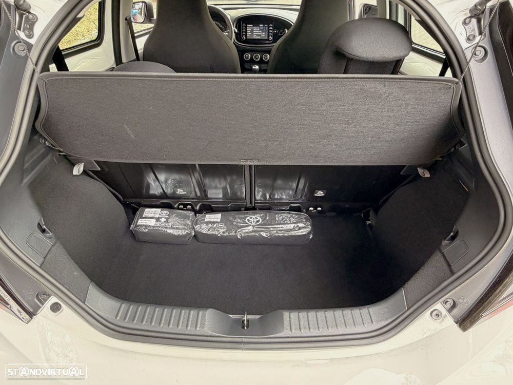 Toyota Aygo X 1.0 Pulse - 43