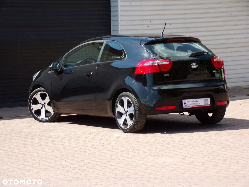 Kia Rio - 15