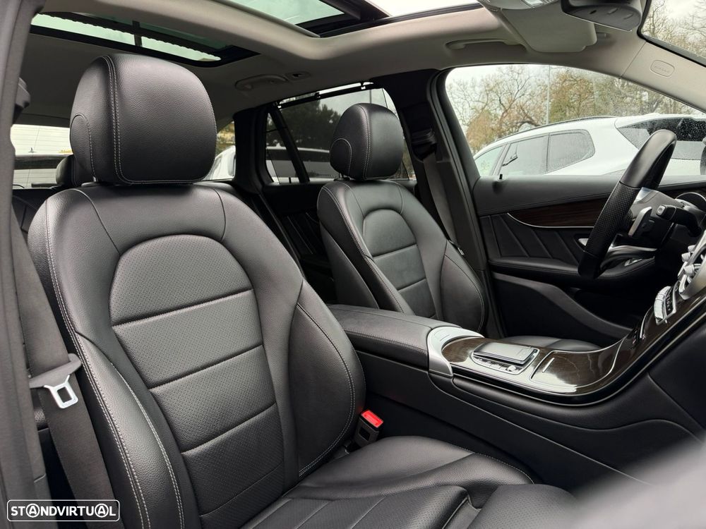 Mercedes-Benz GLC 300 e 4Matic - 23