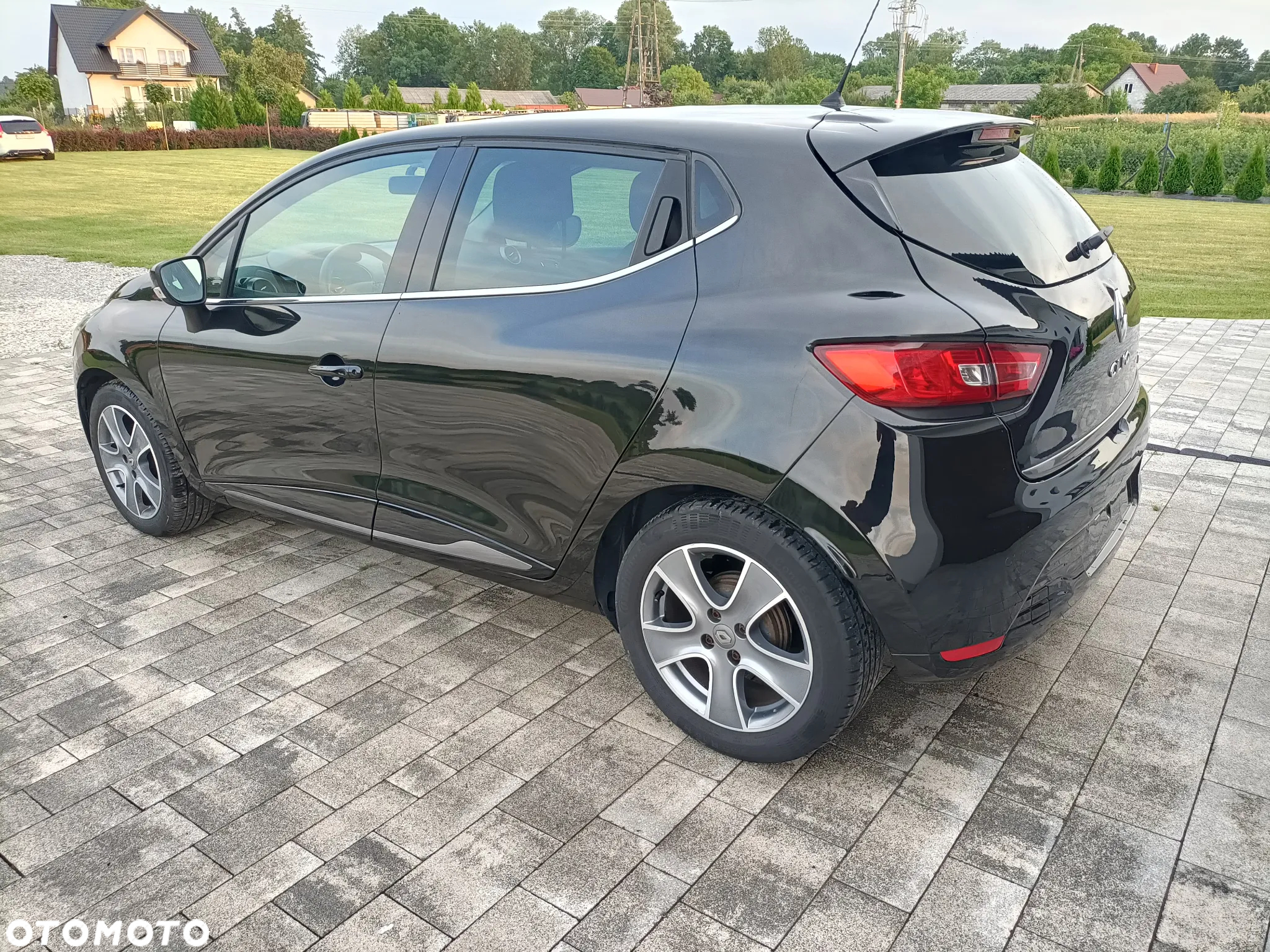 Renault Clio (Energy) TCe 90 Bose Edition - 10
