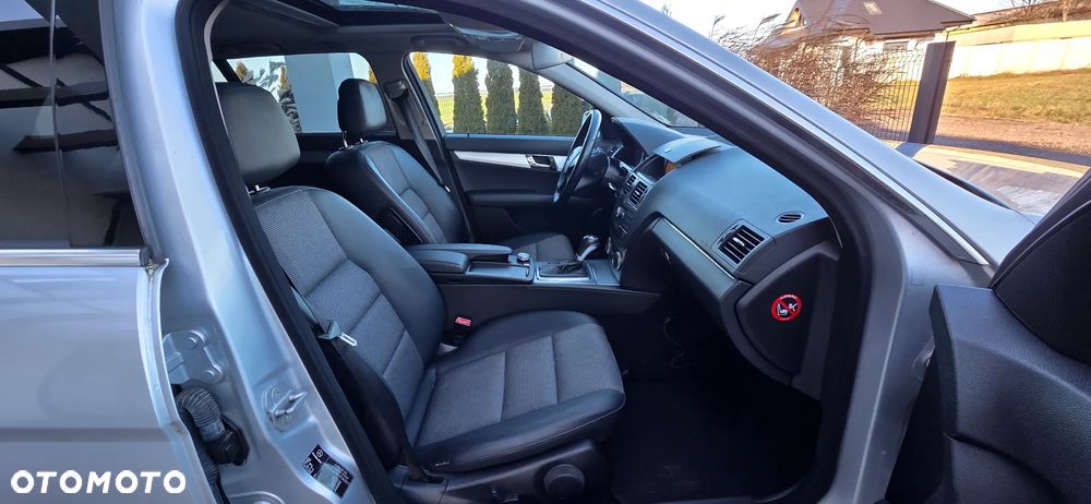 Mercedes-Benz Klasa C - 33