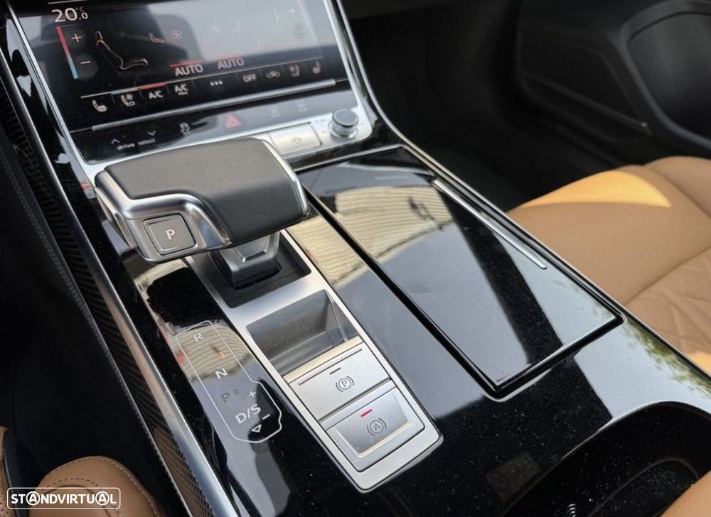 Audi A8 L 60 TFSI e quattro tiptronic - 16