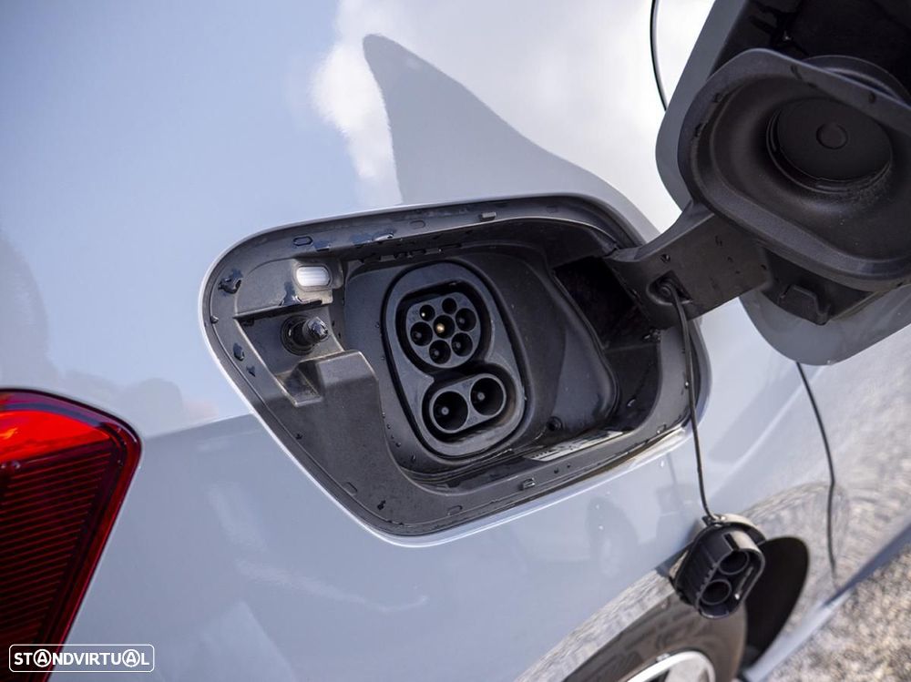 VW ID.3 Pro Performance Business - 15