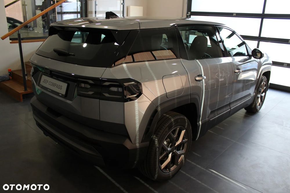 Jeep Compass 1.2 T3 mHEV Altitude FWD DCT - 14