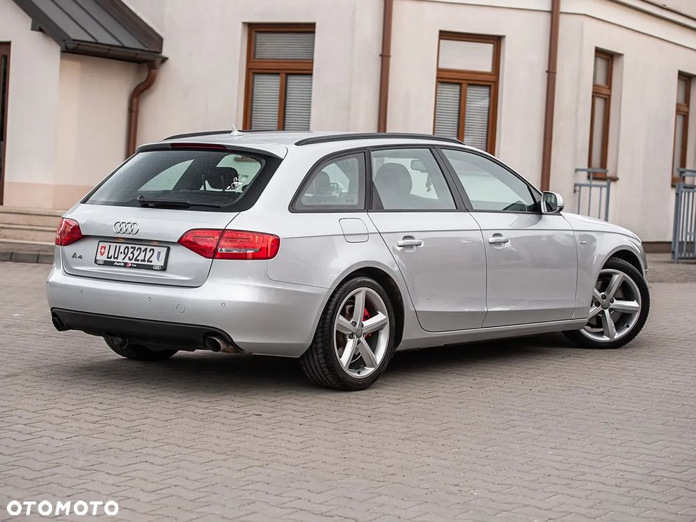 Audi A4 Avant - 6