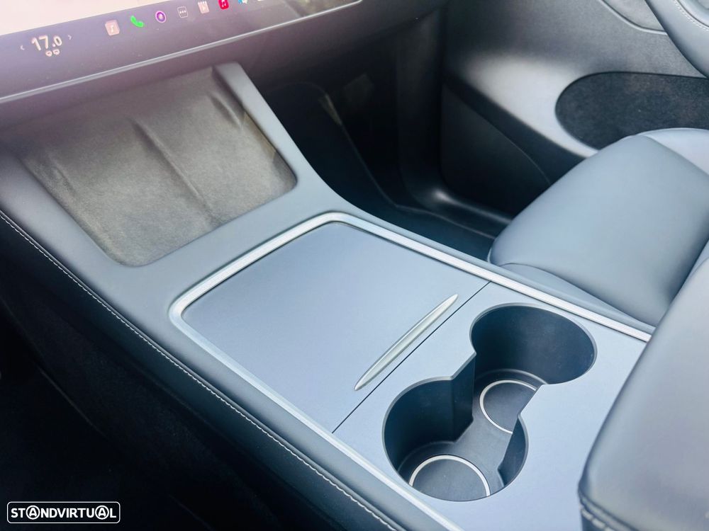 Tesla Model Y Long Range Tração Integral - 25