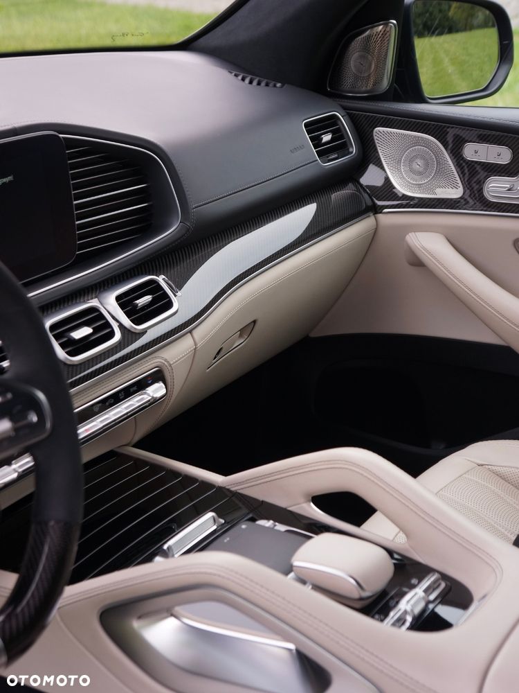 Mercedes-Benz GLS - 8