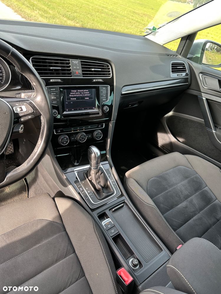 Volkswagen Golf - 13