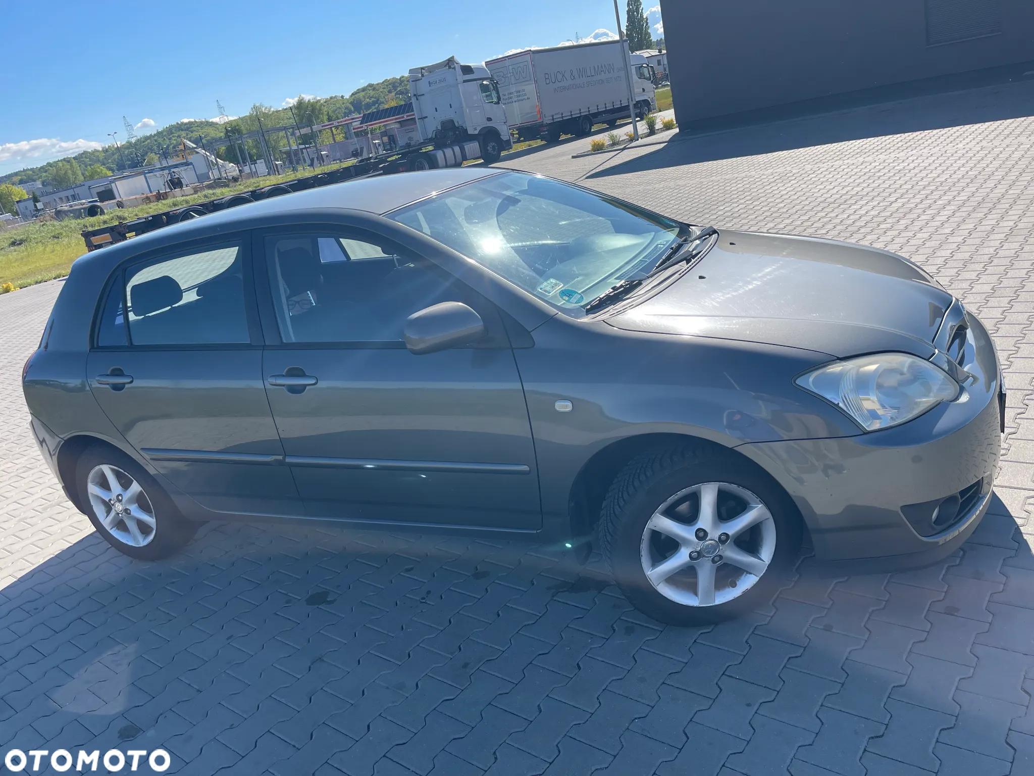 Toyota Corolla 1.6 VVT-i Sol - 18
