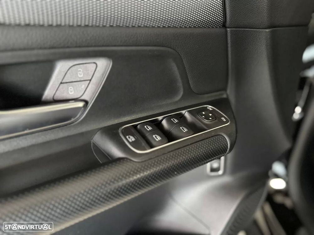 Mercedes-Benz B 180 d Style - 27