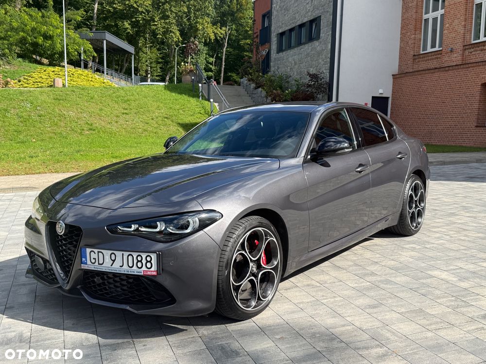 Alfa Romeo Giulia 2.0 Turbo Sprint Q4 - 1