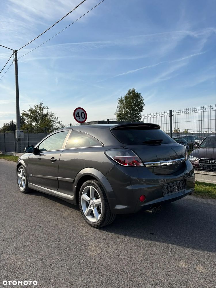 Opel Astra - 4