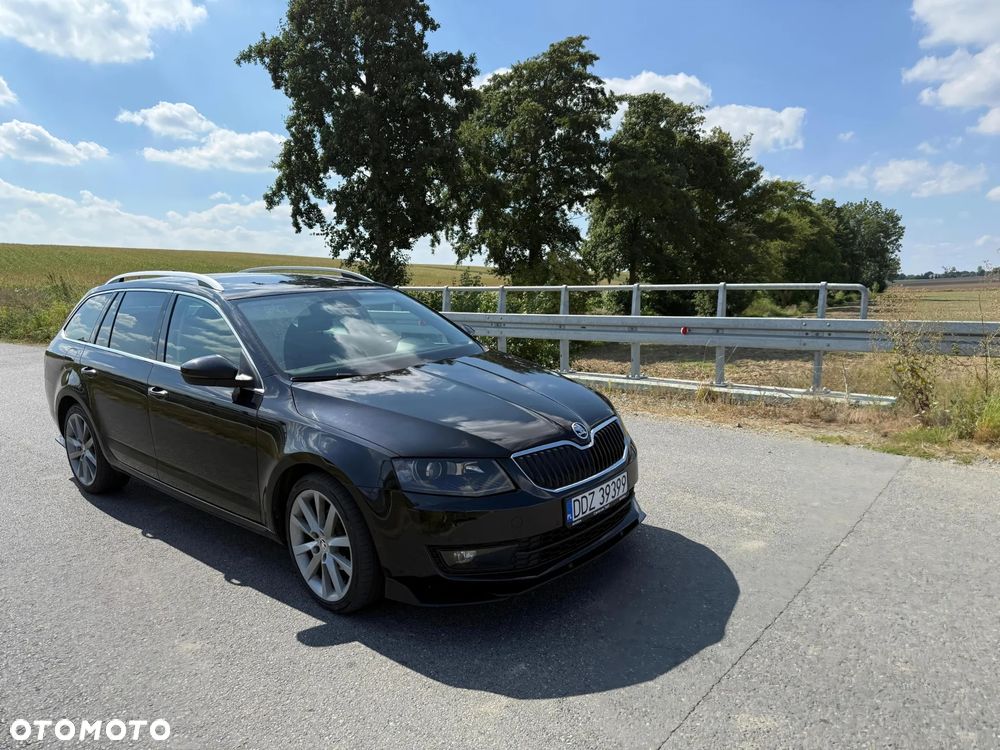 Skoda Octavia 1.6 TDI DPF DSG Elegance - 4