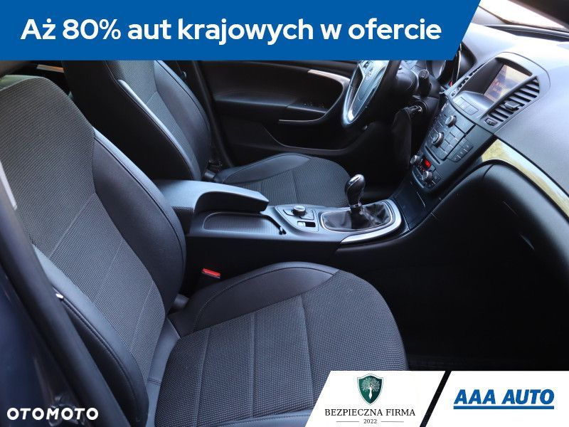 Opel Insignia - 11