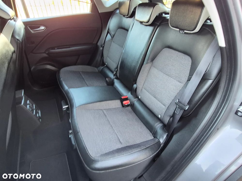 Renault Captur - 15