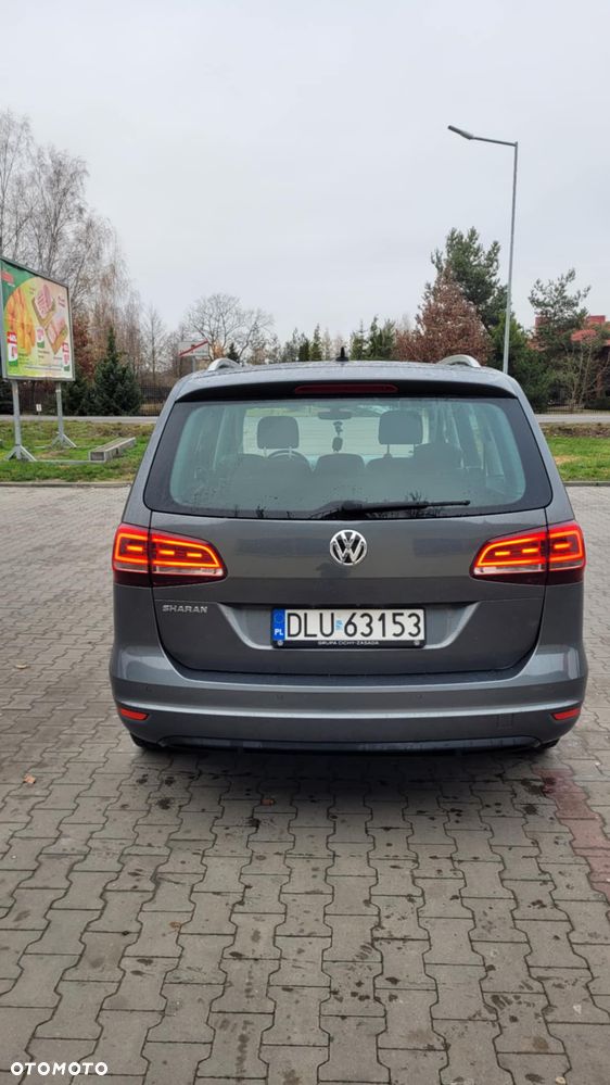 Volkswagen Sharan 2.0 TDI BMT Highline DSG - 2