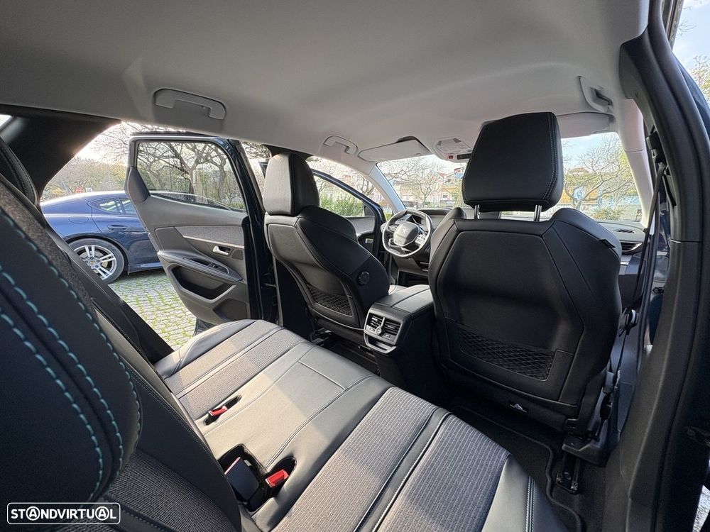 Peugeot 3008 1.6 Hybrid Allure Pack e-EAT8 - 8