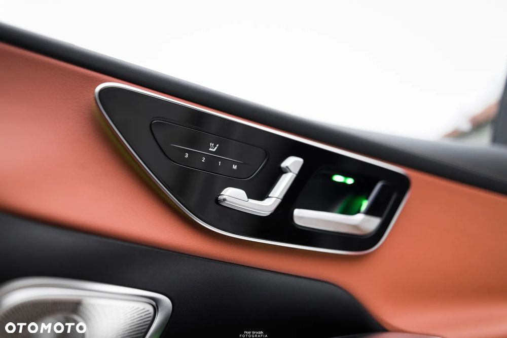 Mercedes-Benz GLC 200 mHEV 4-Matic AMG Line - 31