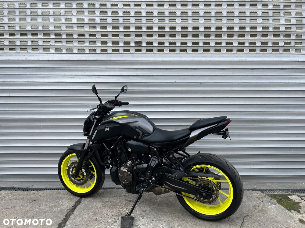 Yamaha MT - 38